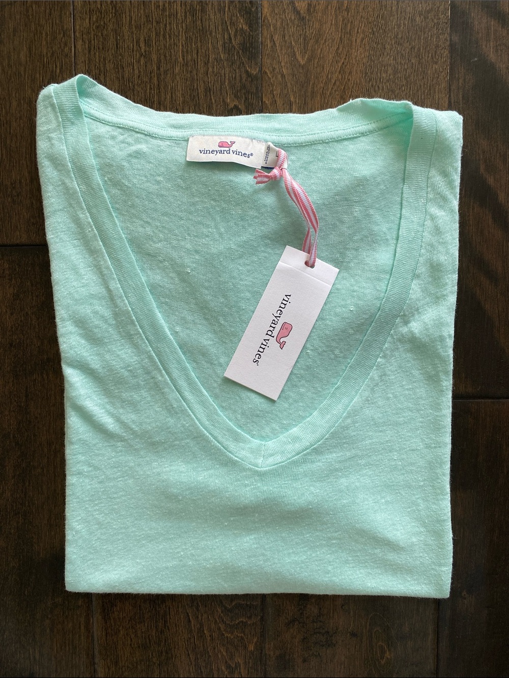 Vineyard Vines Linen V-Neck Tee